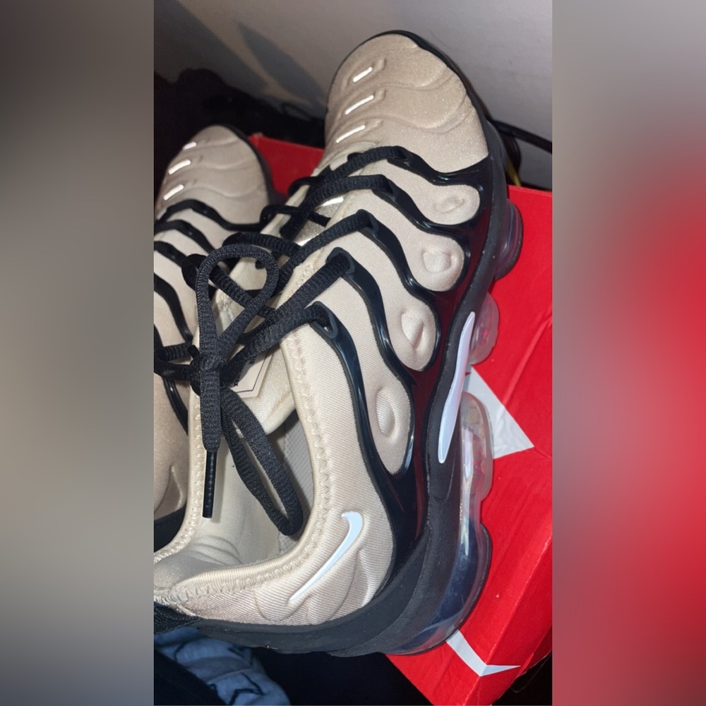 AIR VAPORMAX PLUS